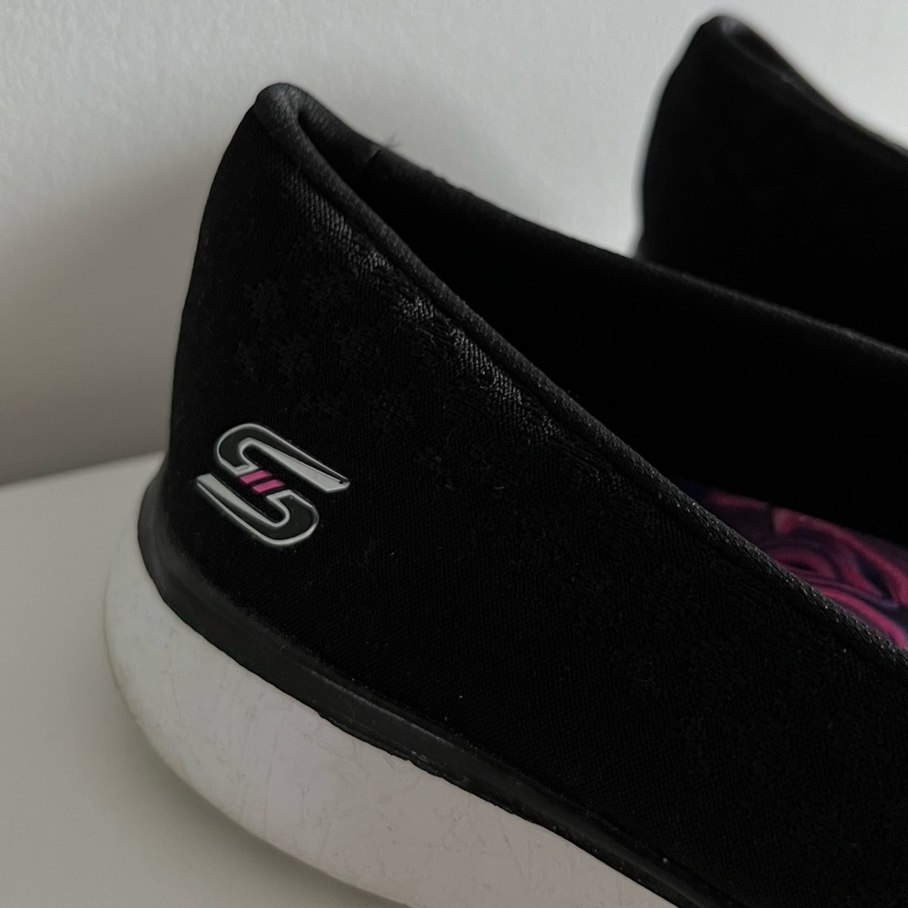 Skechers Women's Air Cooled Memory Foam Slip On